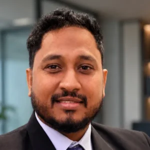 Portrait of Sampath Liyanage, SEO expert in Sri Lanka